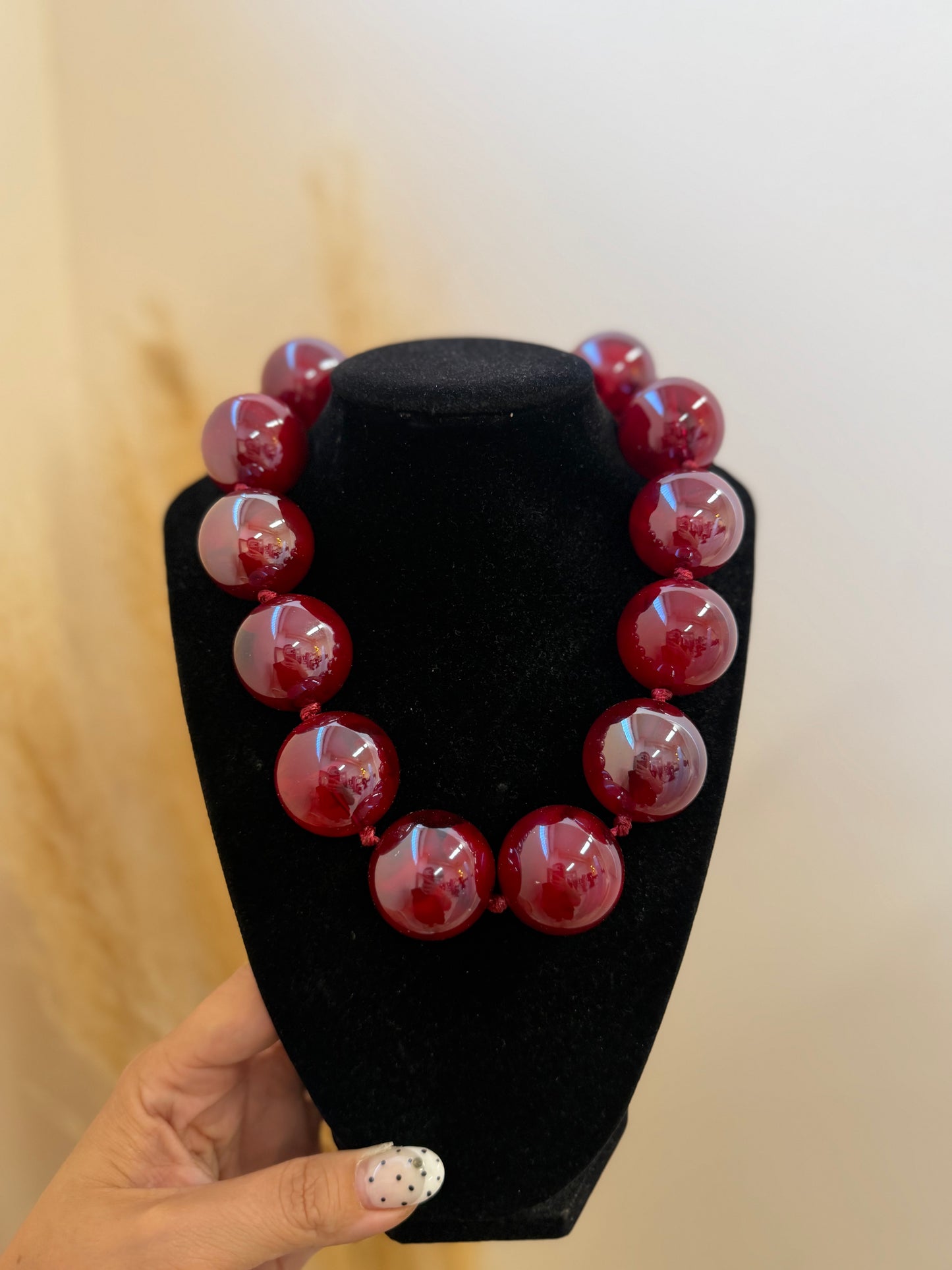 Balls Necklace Bordeaux