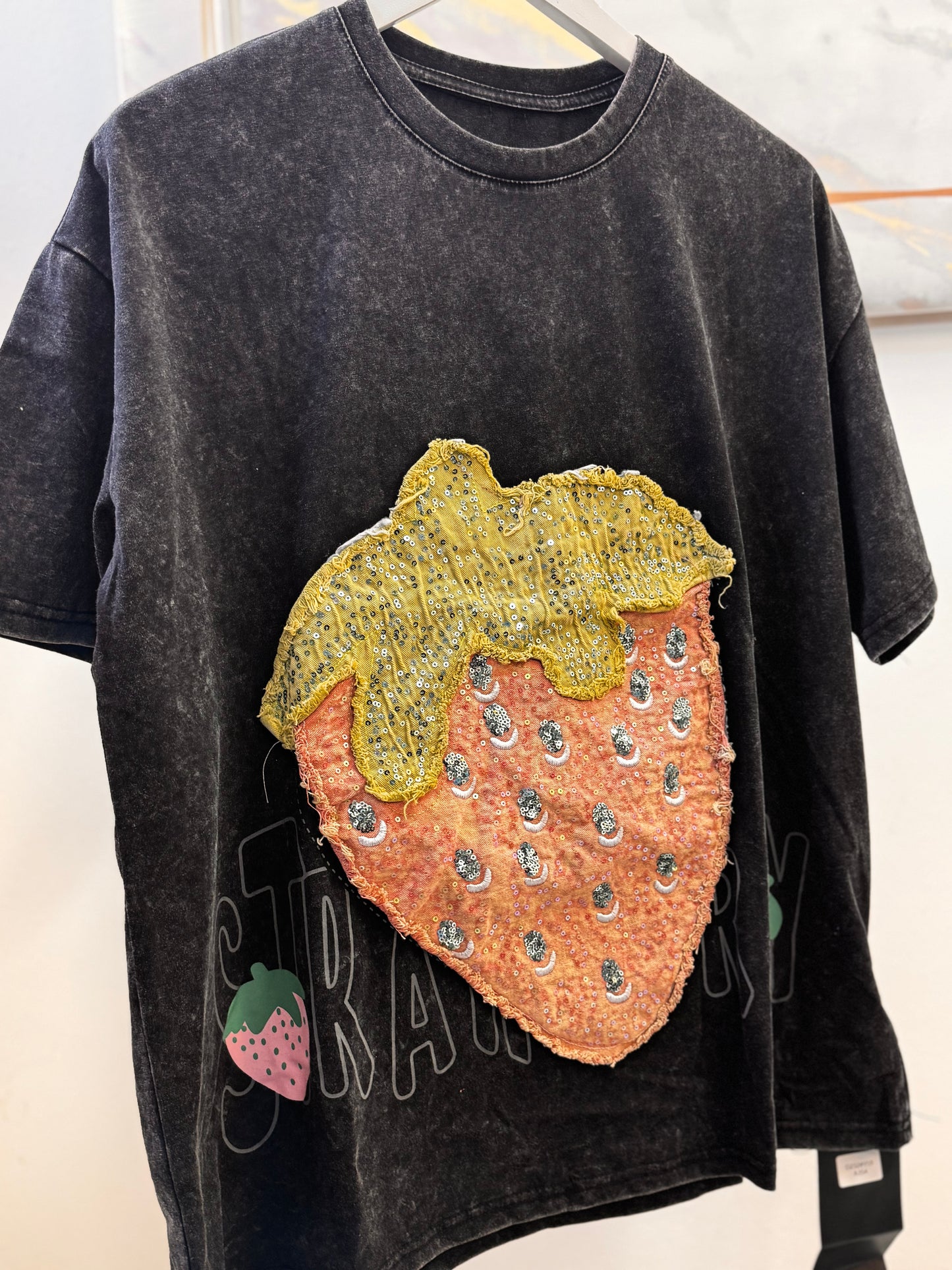 Strawberry 3D Oversized
