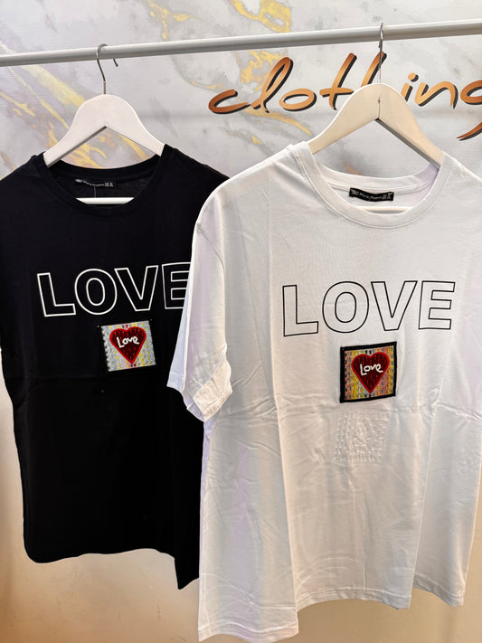 Love T-shirt
