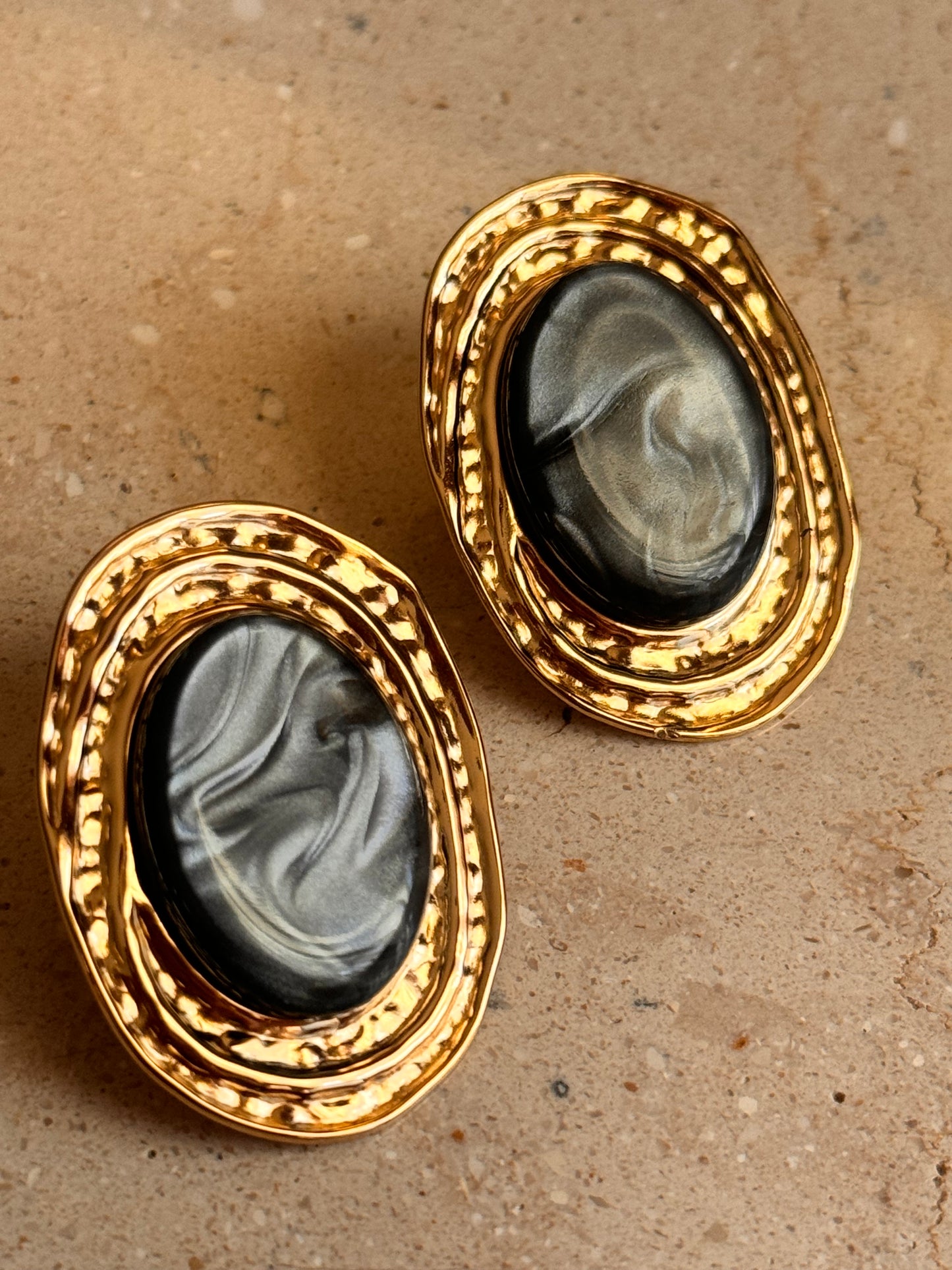 DIANA EARRINGS