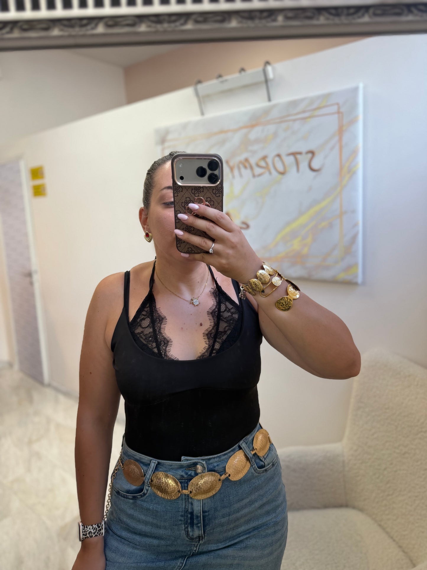 Lace body