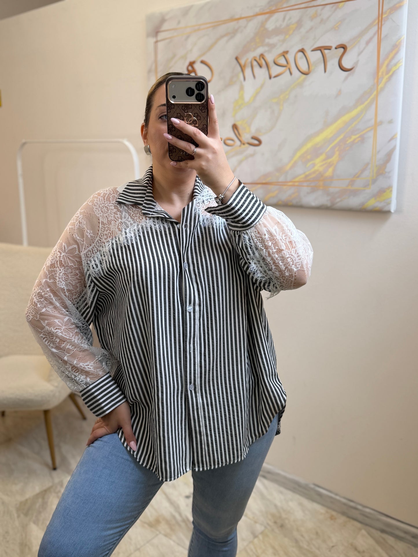 Manolia lace shirt