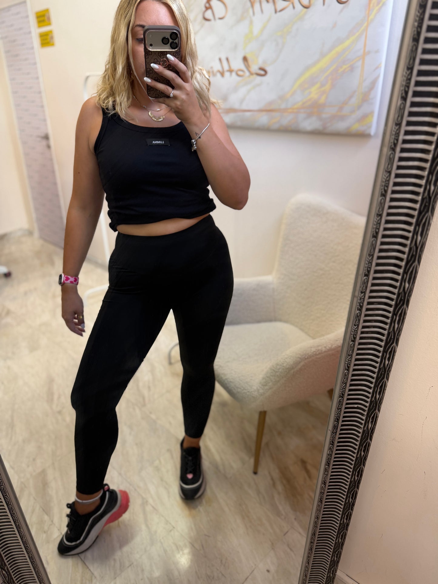 Κολάν Curves