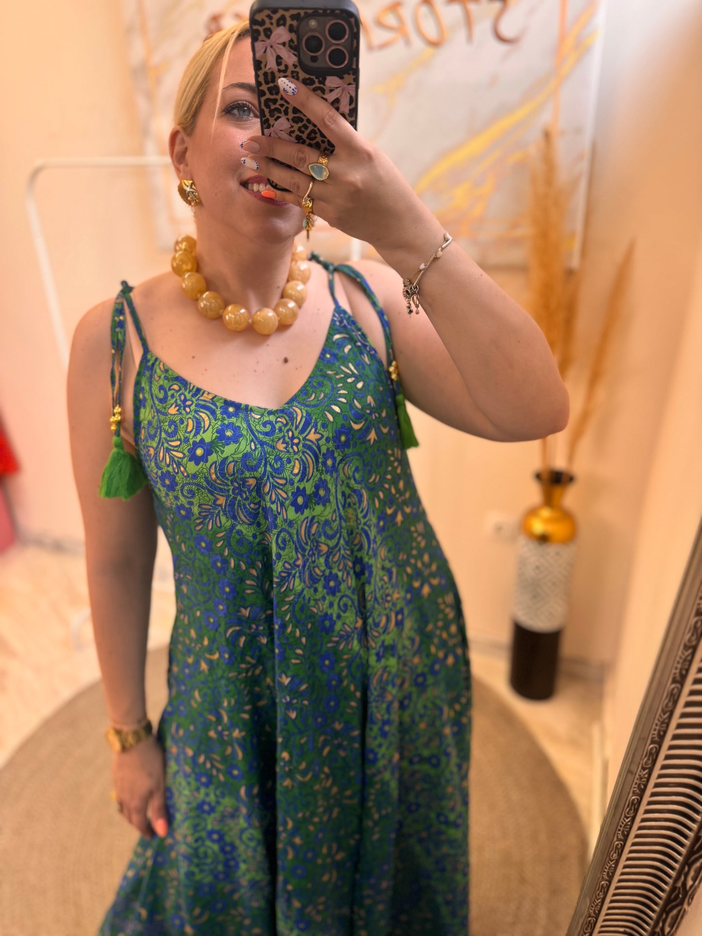 Magic Dress
