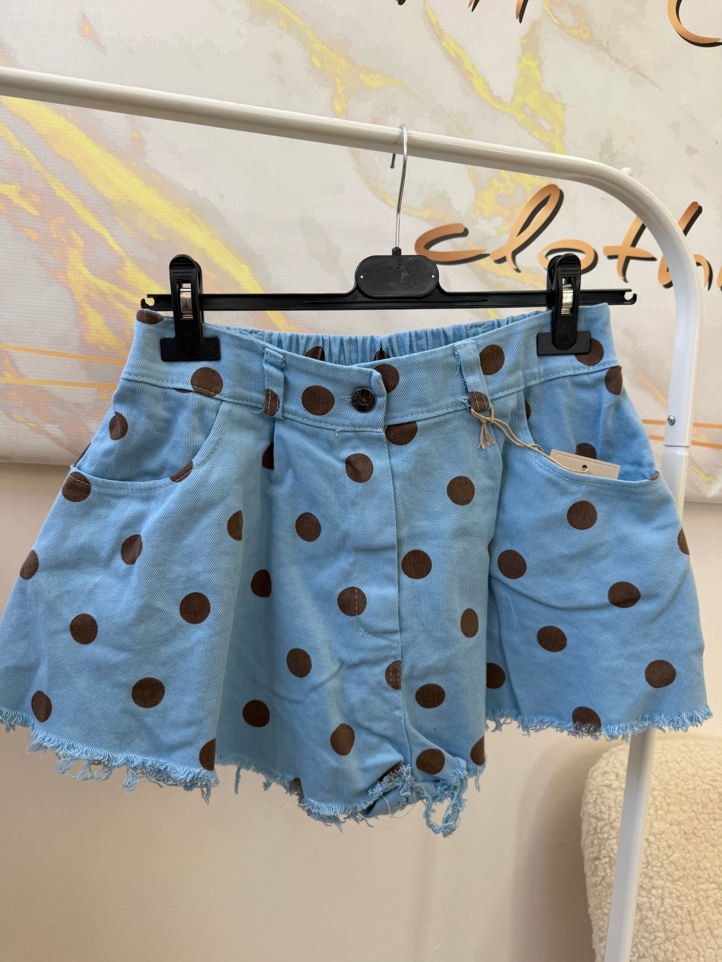 Polka dots shorts