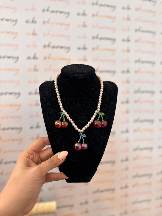 Margaret & Cherry 🍒