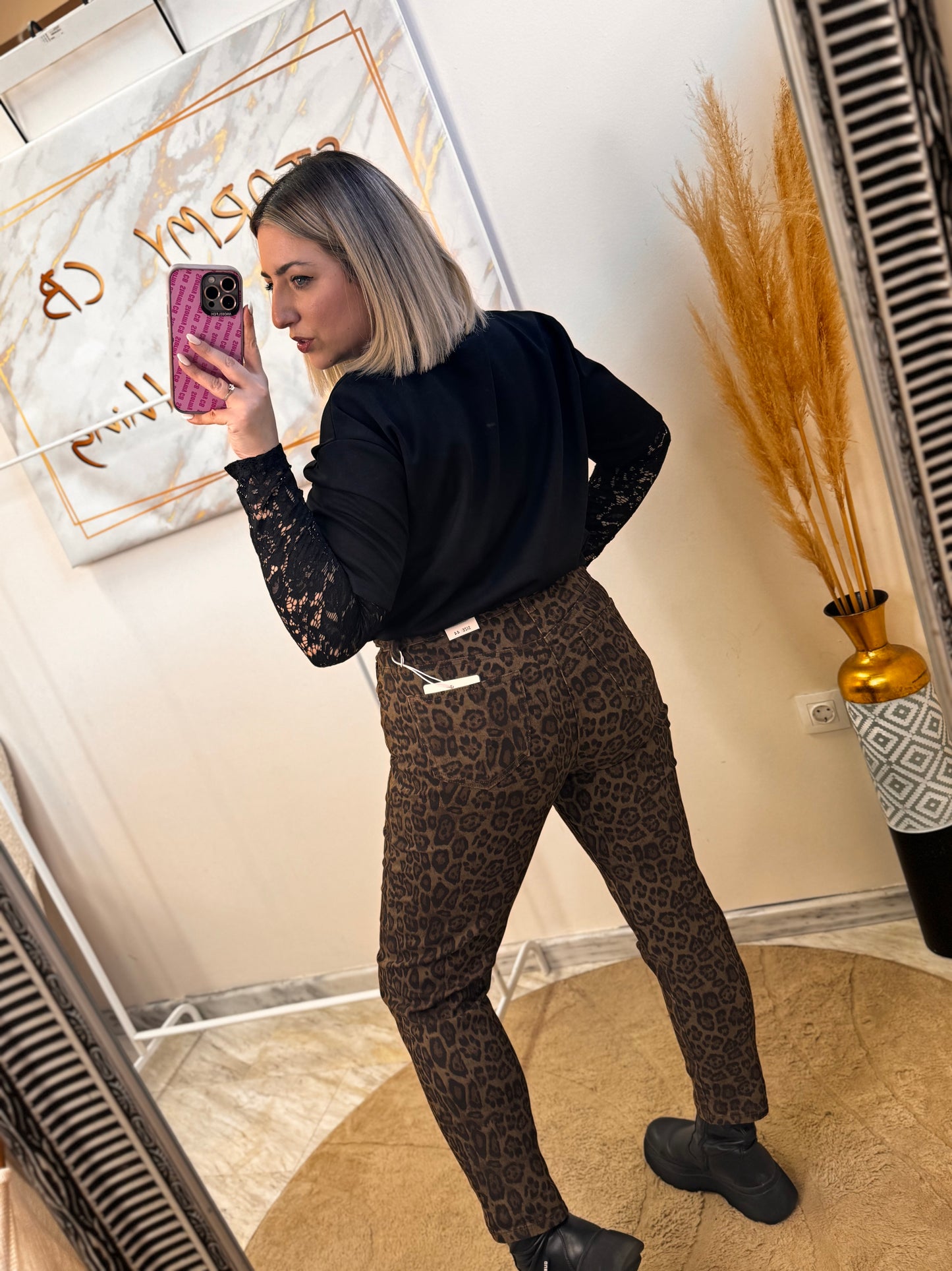 Mom Fit Leopard Brown Jean