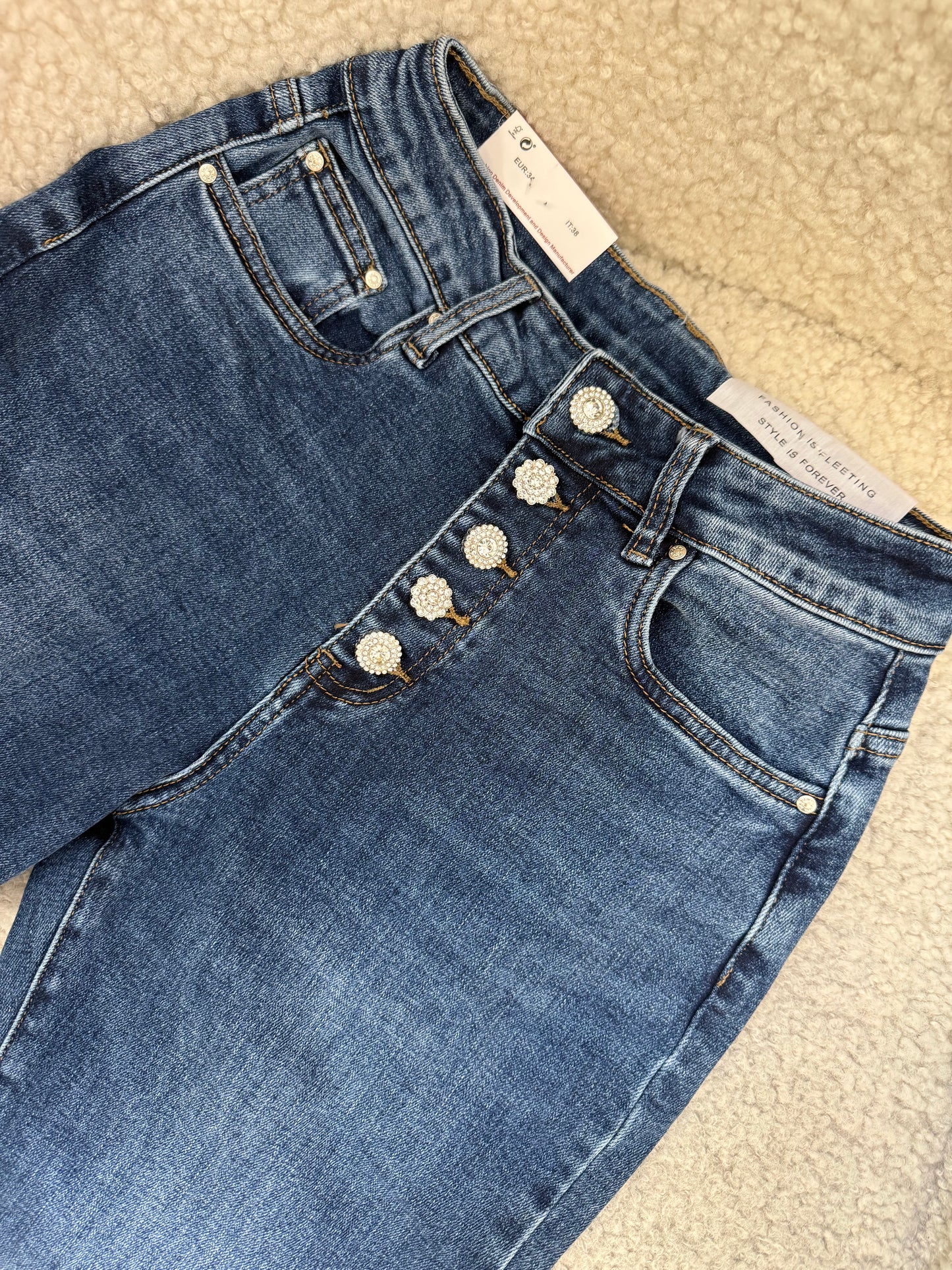 Anna Strass Jean blue