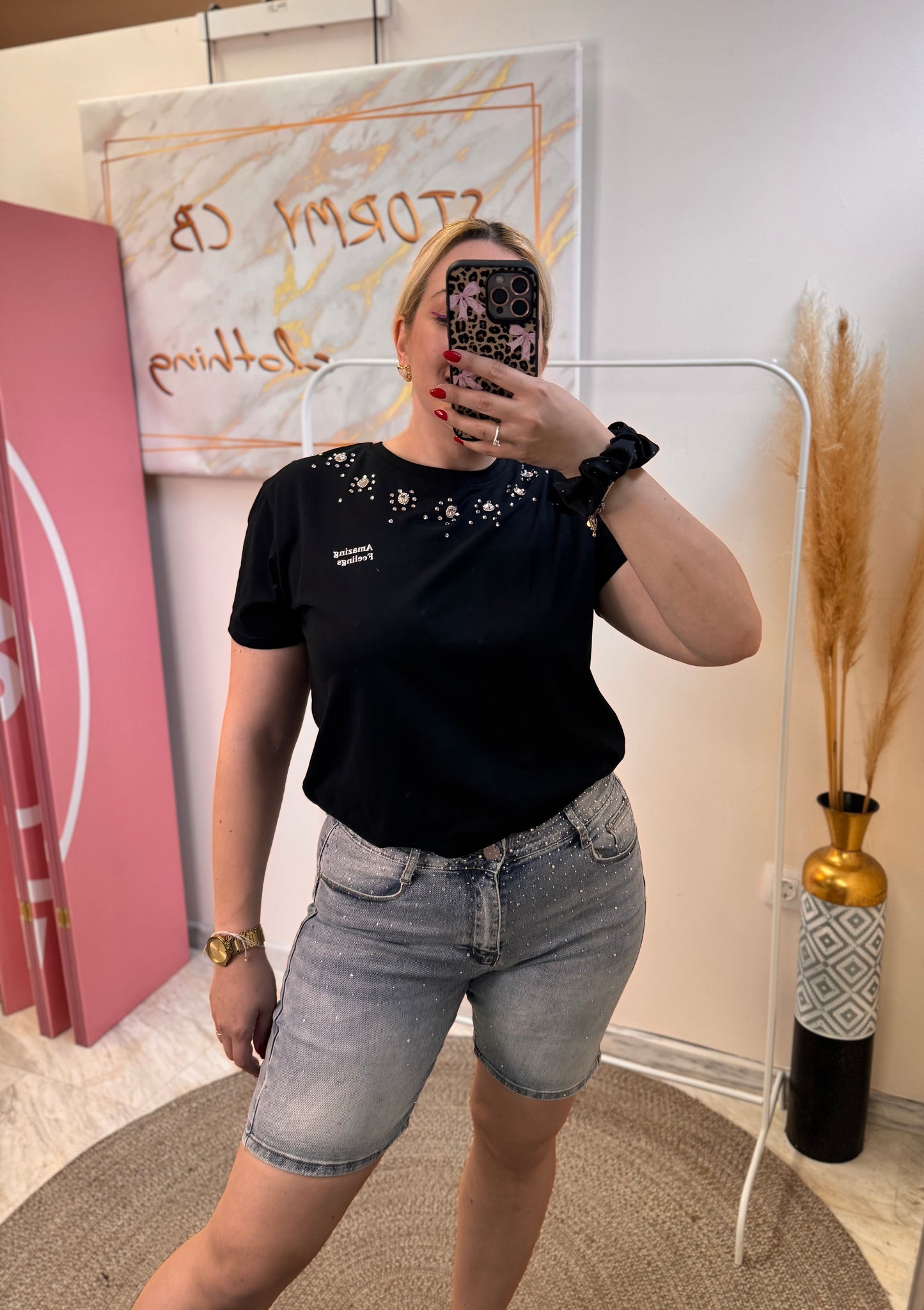 Amazing Feeling T-shirt