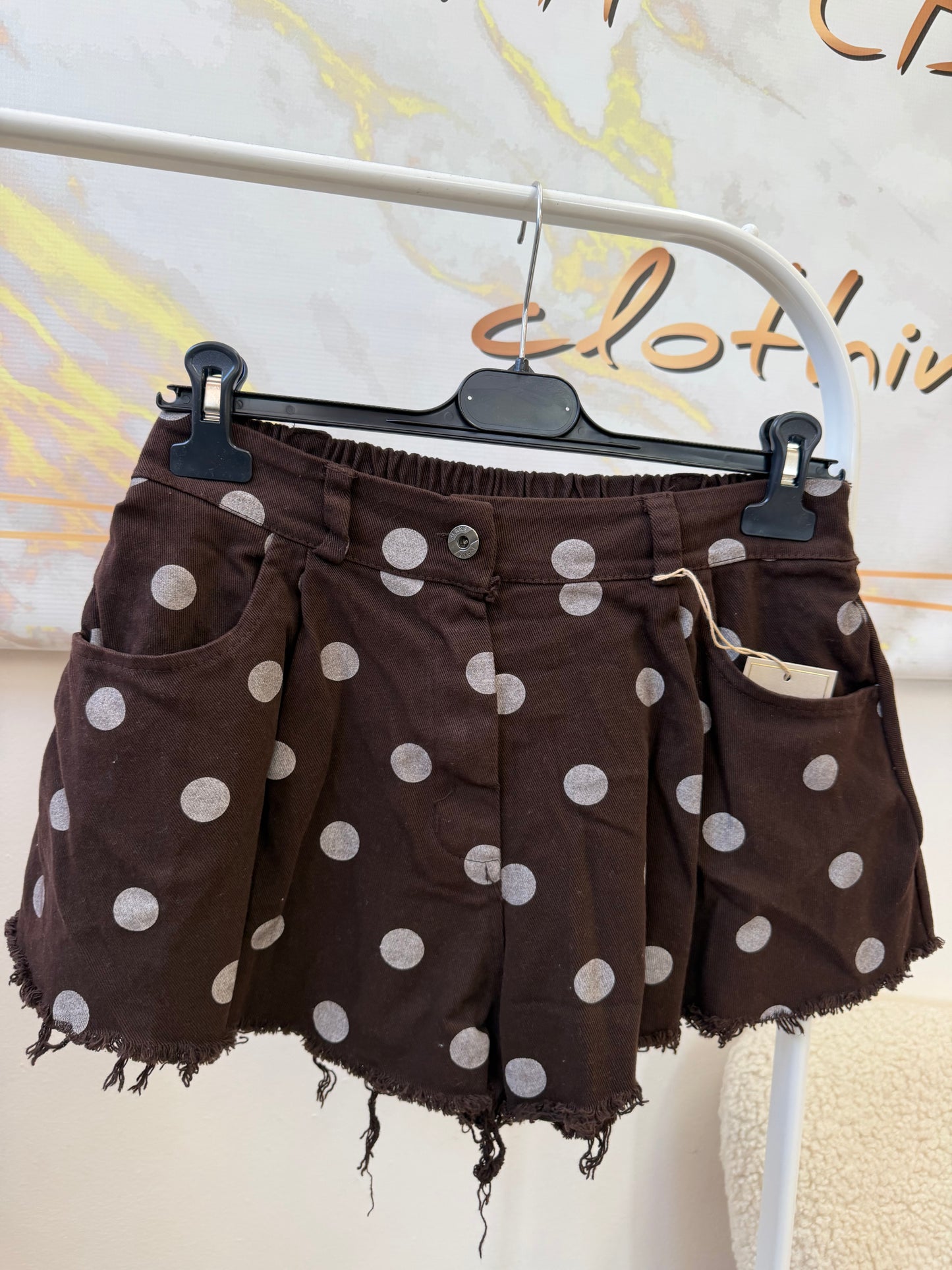 Polka dots shorts