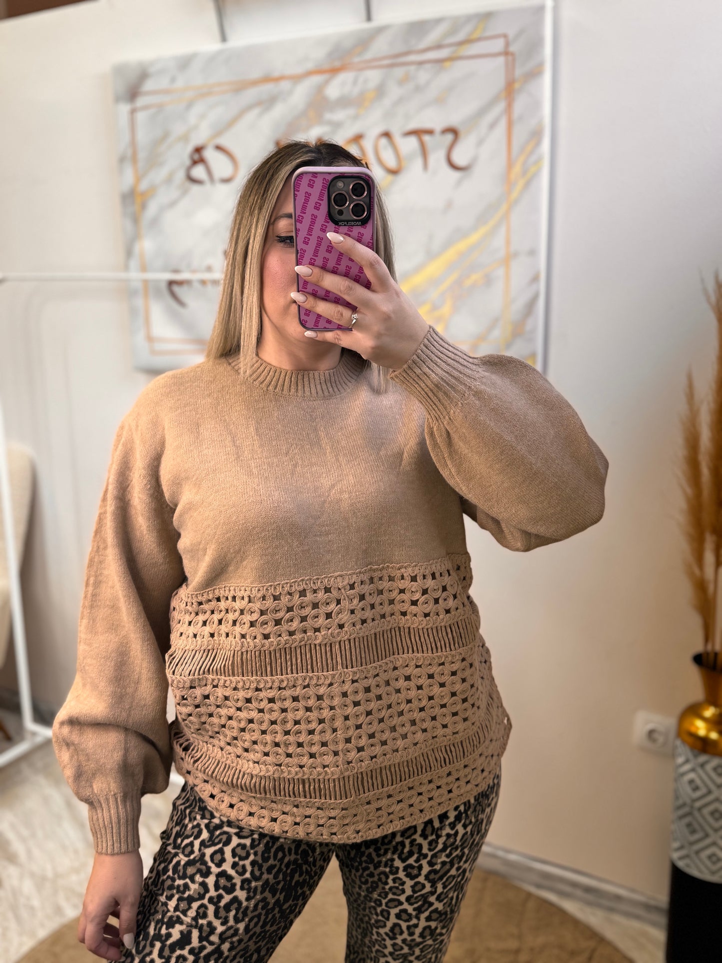 Menia Knit