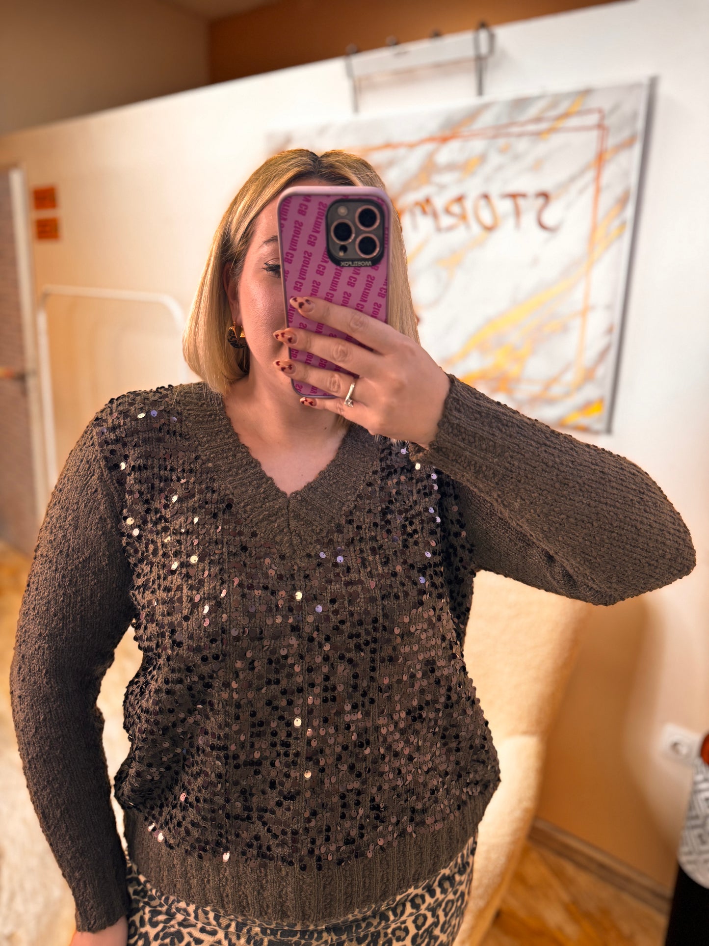 Queen Knit