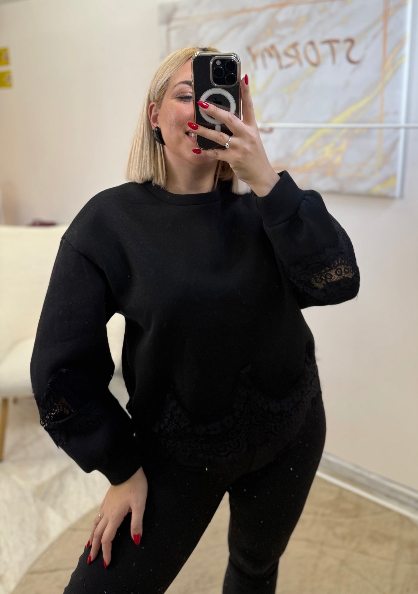 Φούτερ Δαντέλα