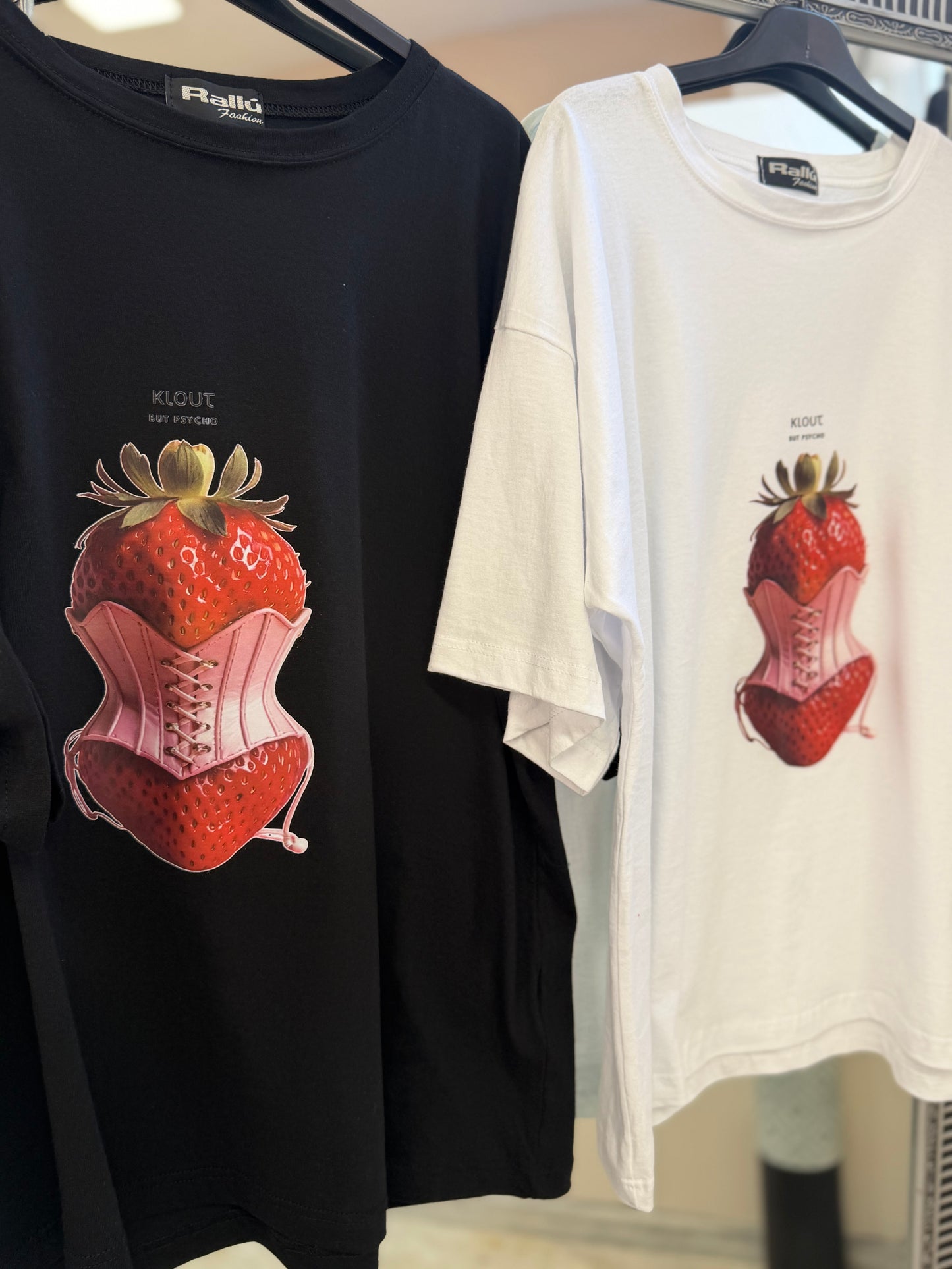 ΚΙΟΥΤ but physco T-shirt