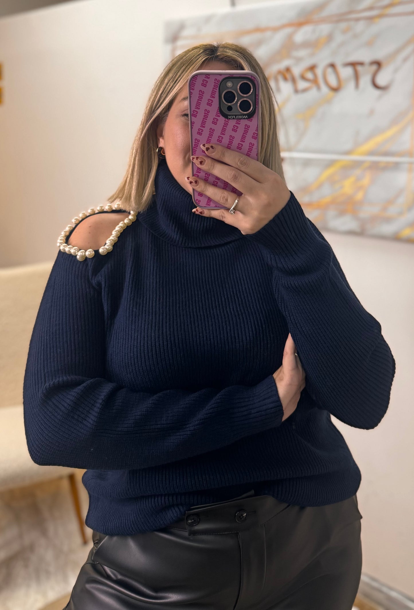 Monochrome Pearl Knit