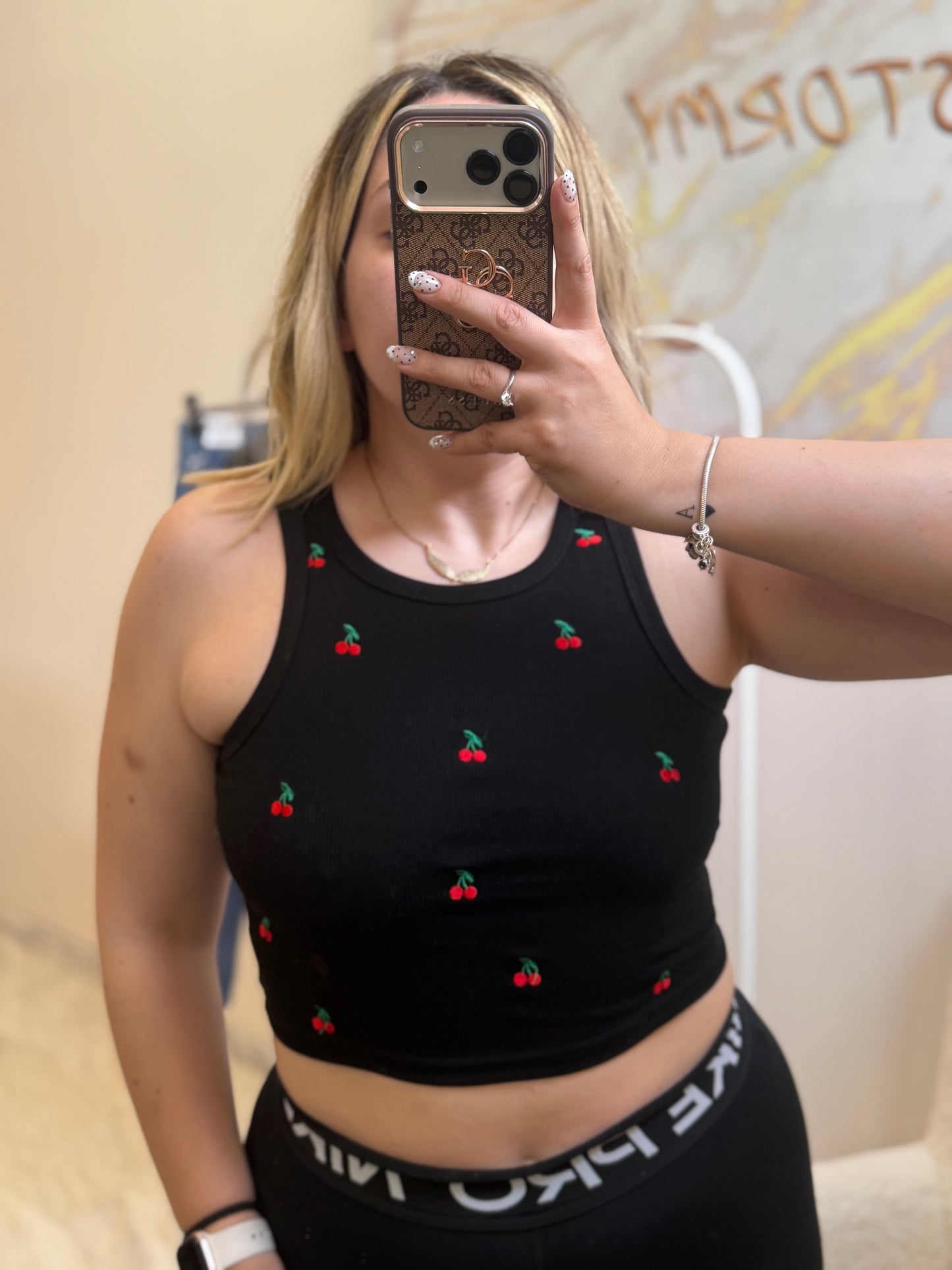 Crop top Cherries 🍒