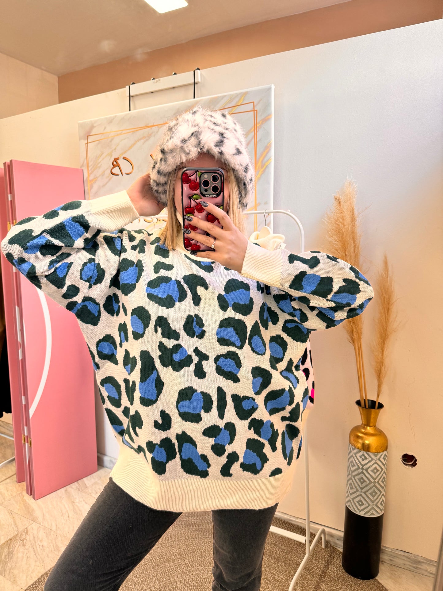 Leopard Pullover