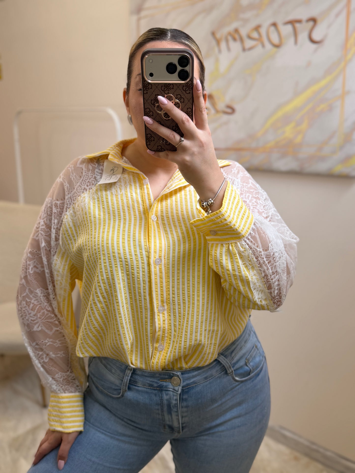Manolia lace shirt