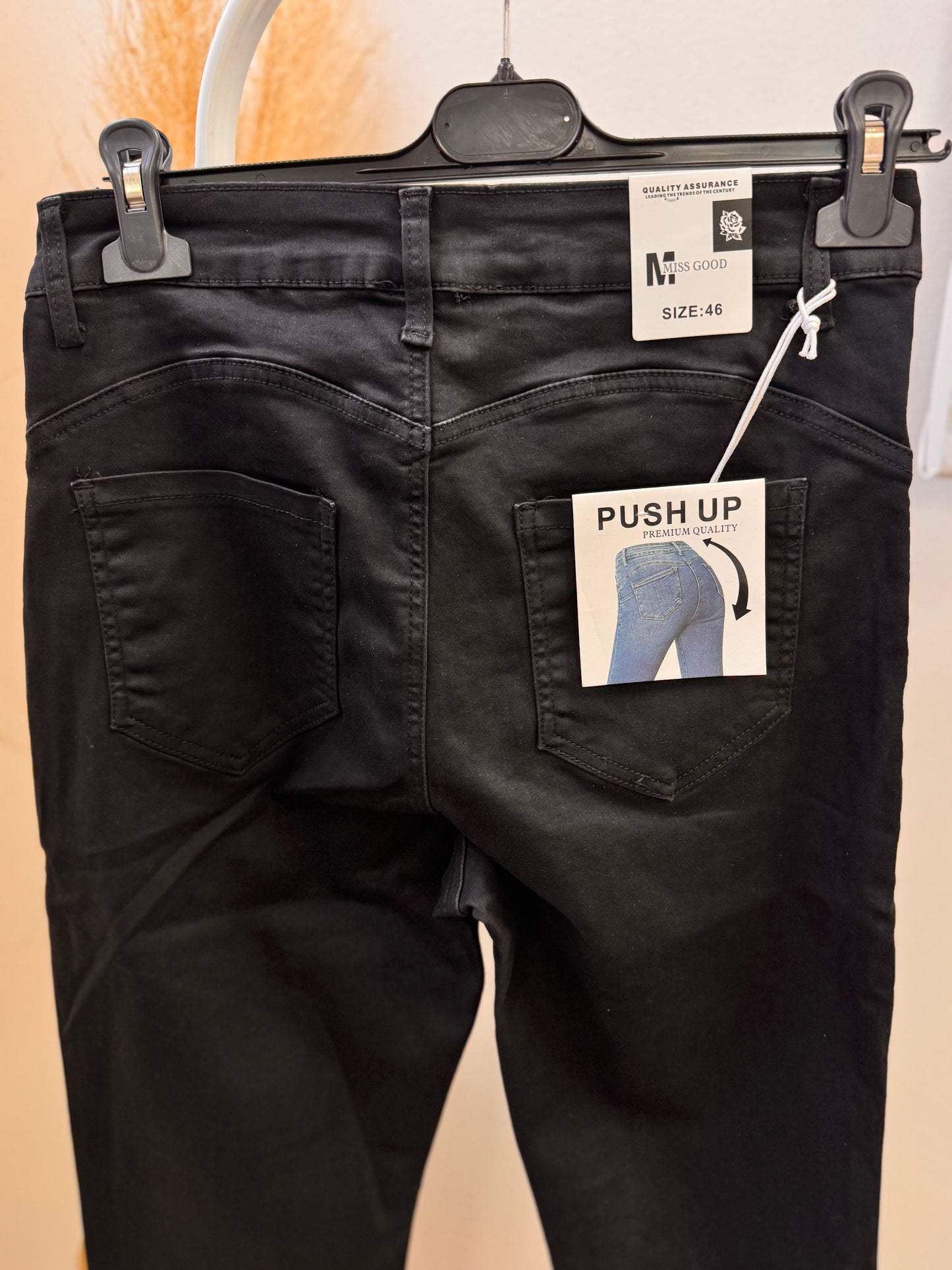 Ellie Black Pant Plus Size