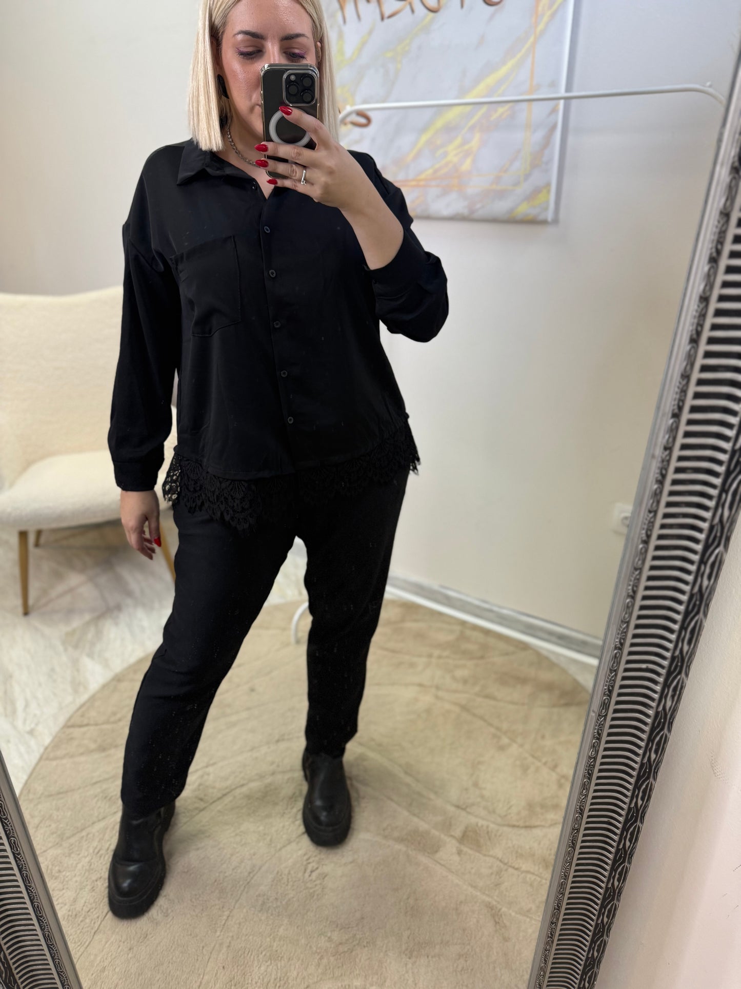 Δαντέλα Πουκάμισο