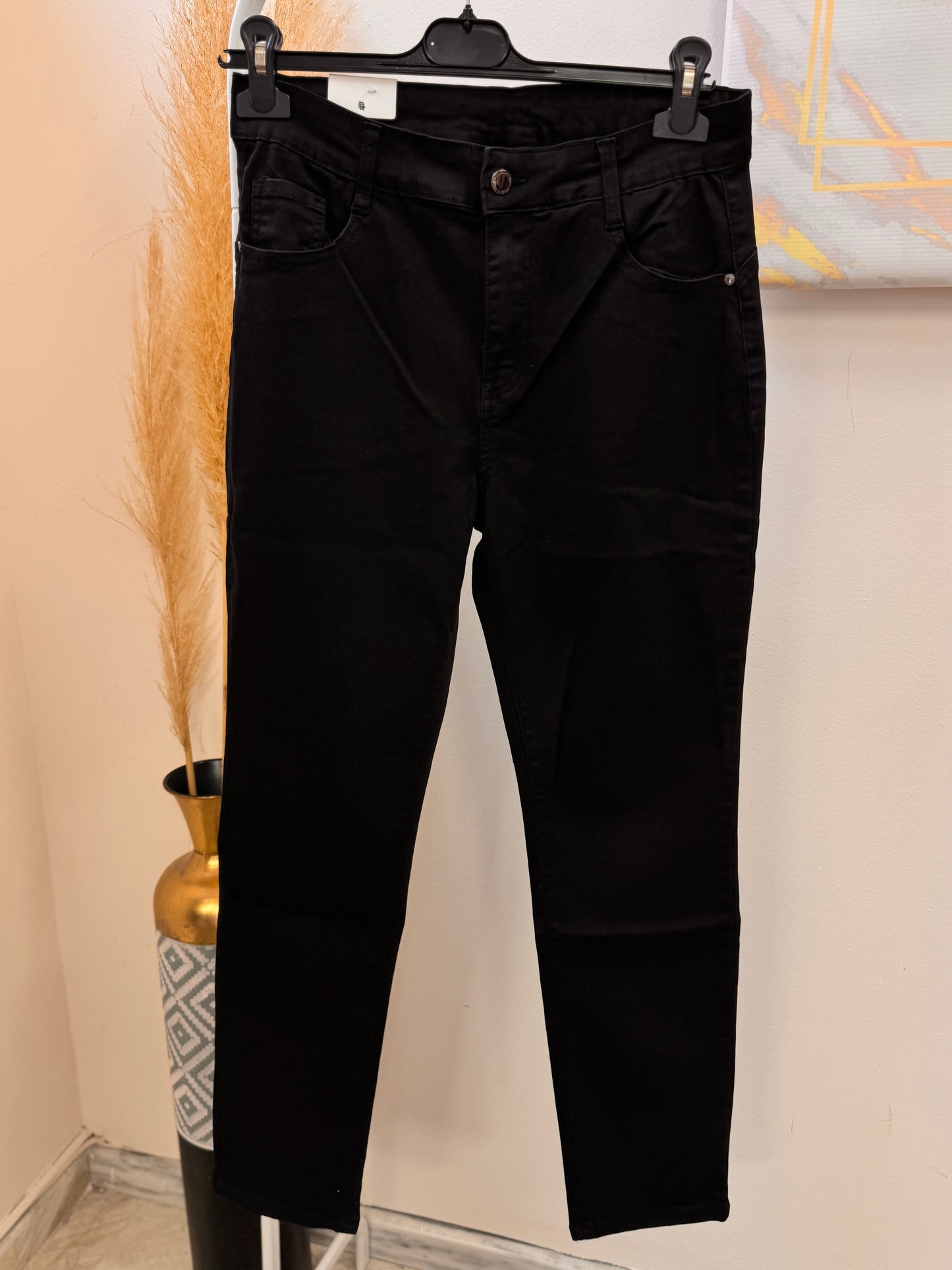 Ellie Black Pant Plus Size