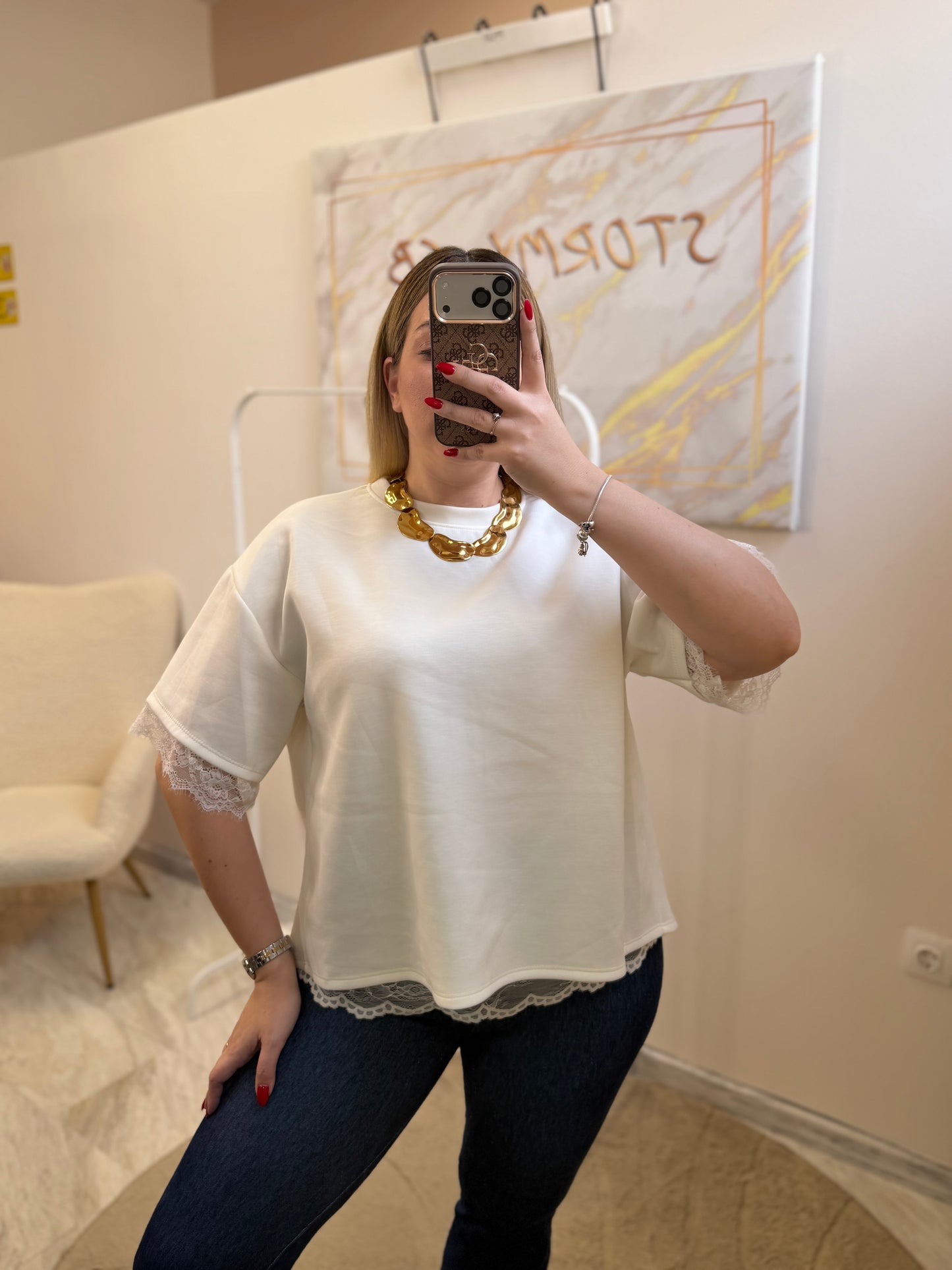 Bella T-Shirt