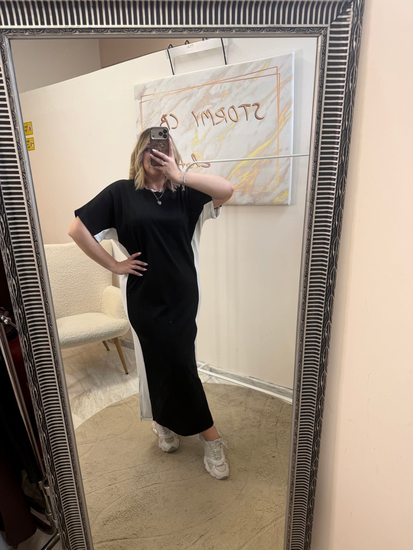 Meluna Dress