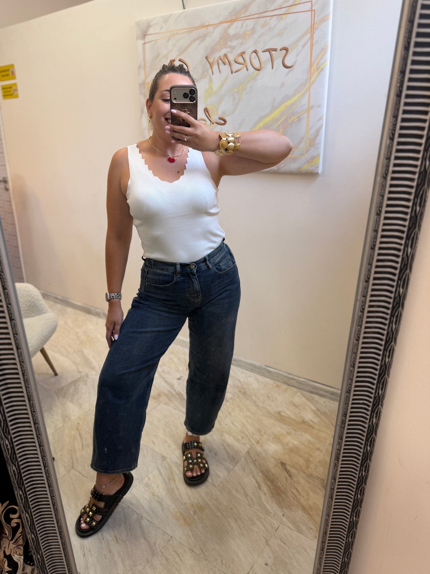 Ankle Barrel Jean