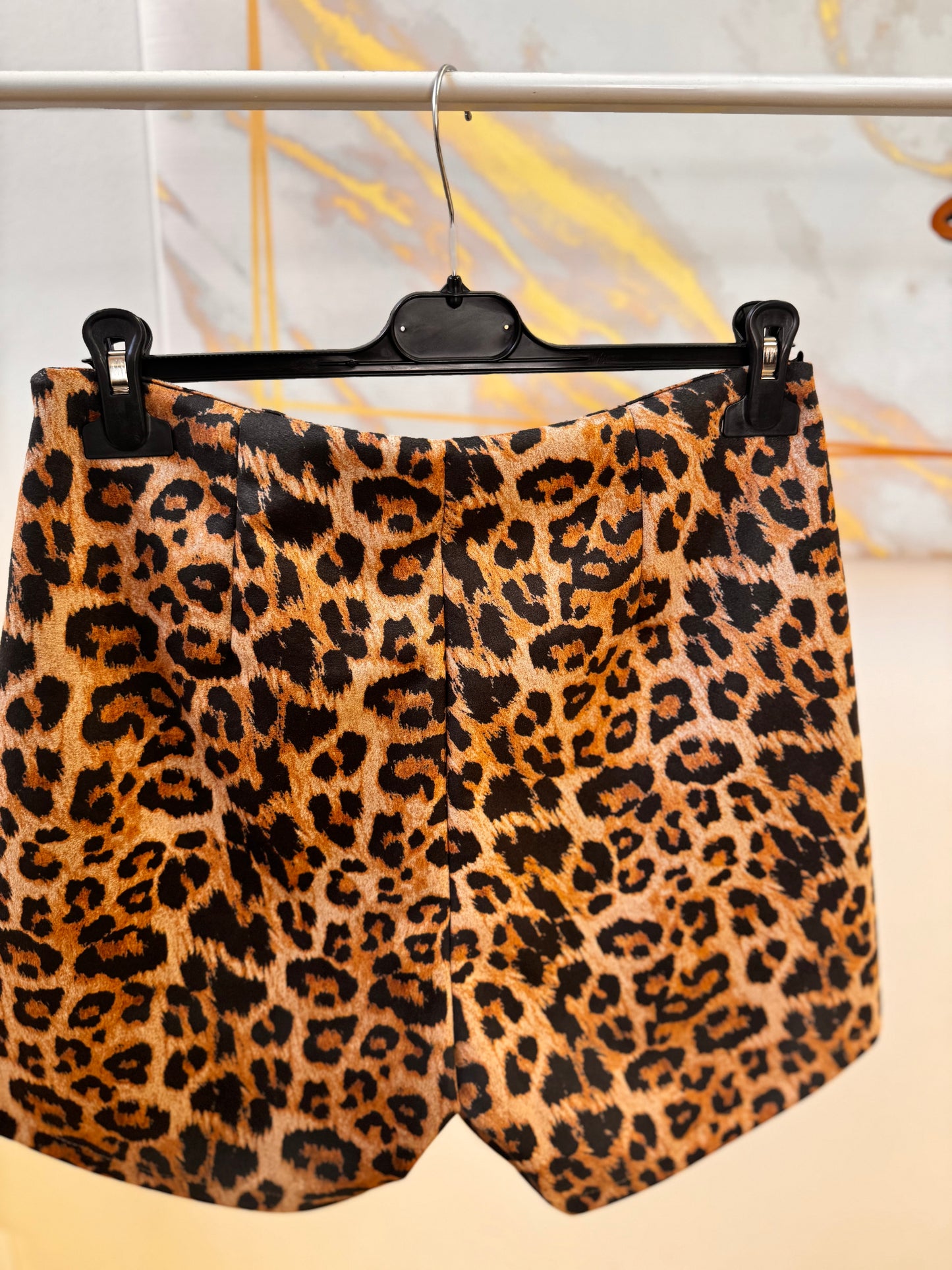 Σορτσοφουστακι Λεοπάρ