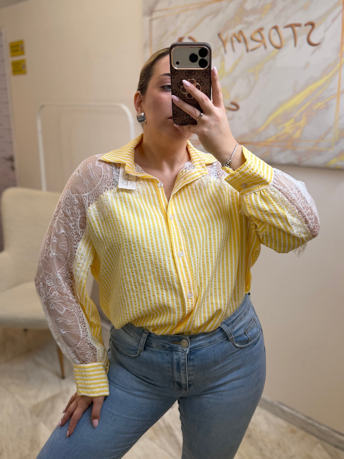 Manolia lace shirt