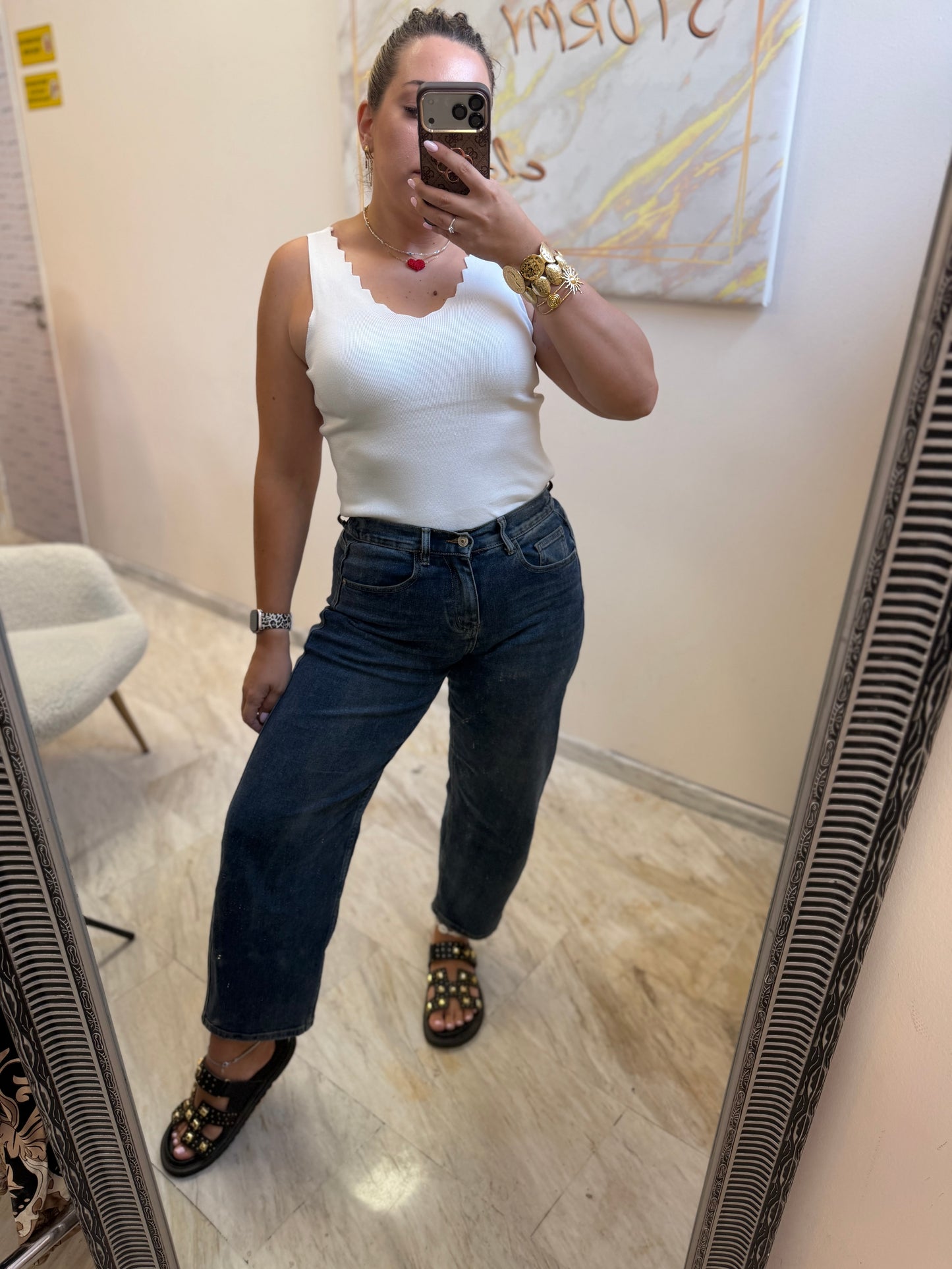 Ankle Barrel Jean