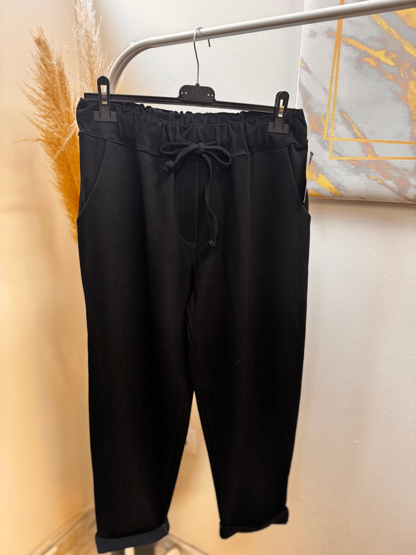 Dione Pant