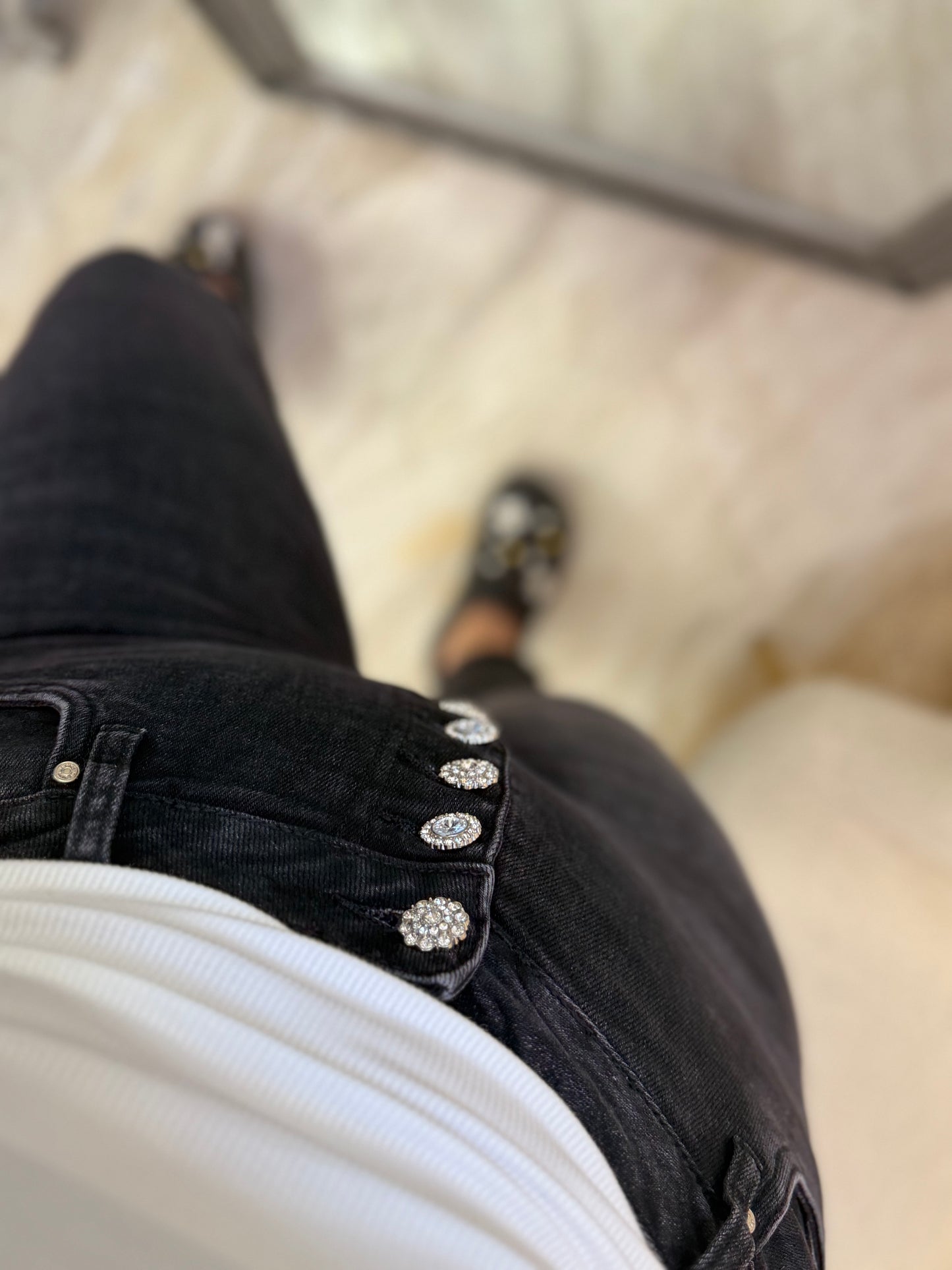 Anna Strass Jean Black