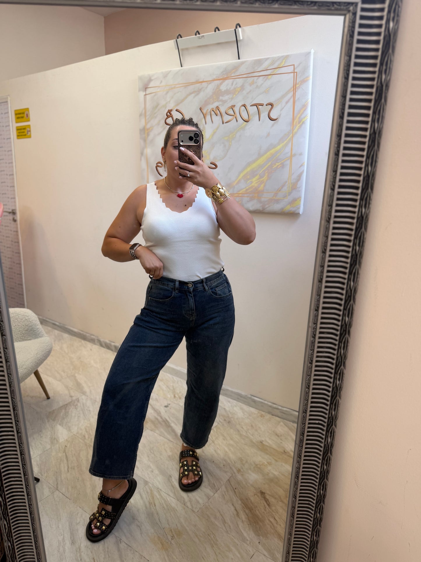 Ankle Barrel Jean