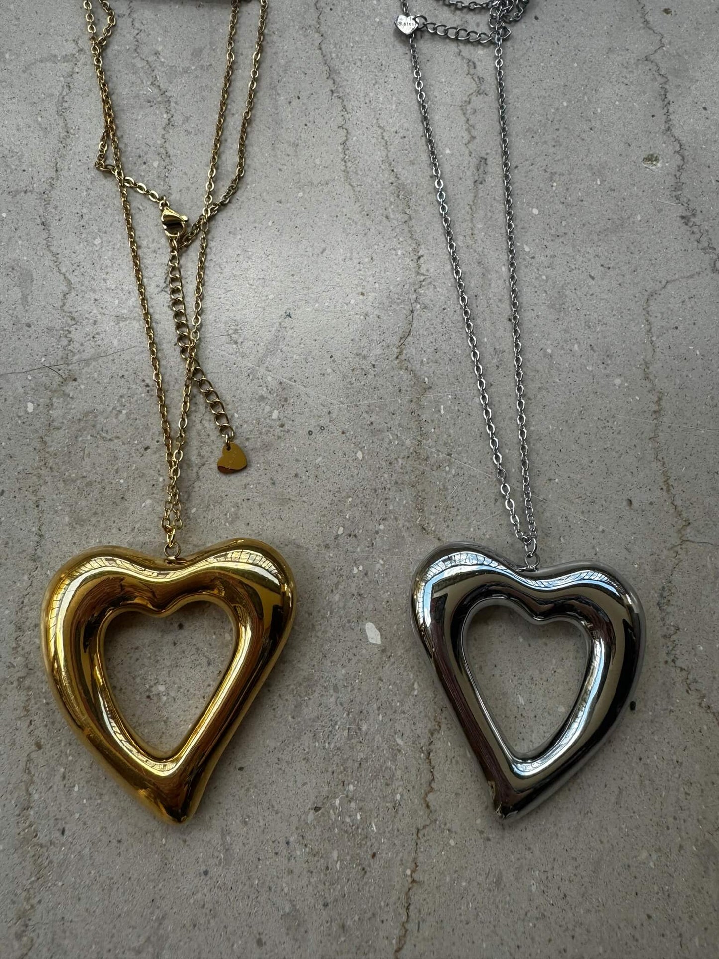 HEART NECKLACE