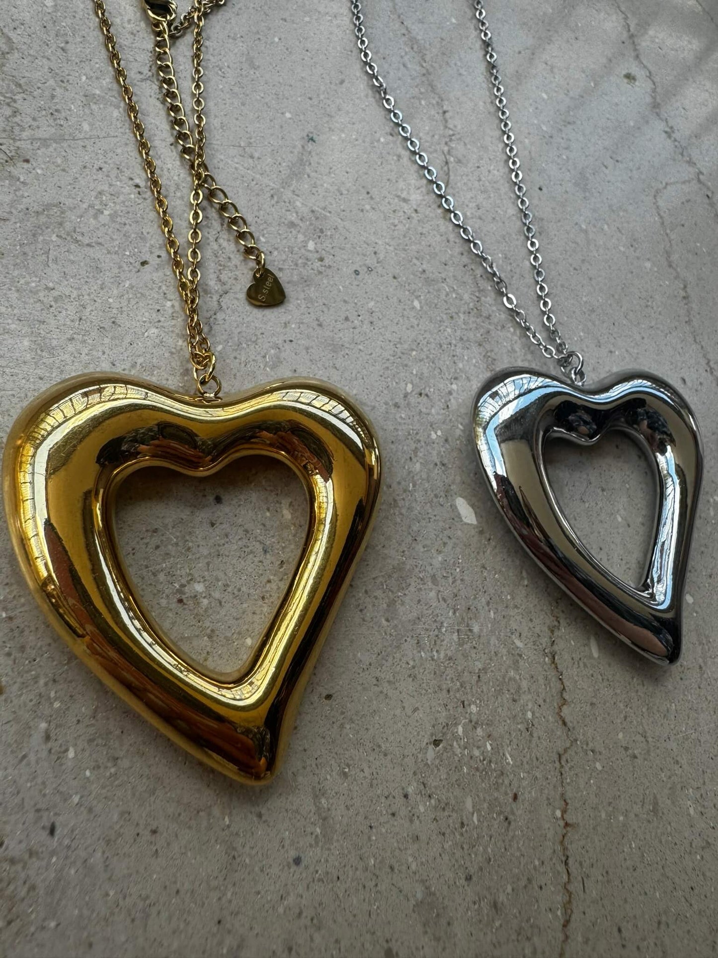 HEART NECKLACE