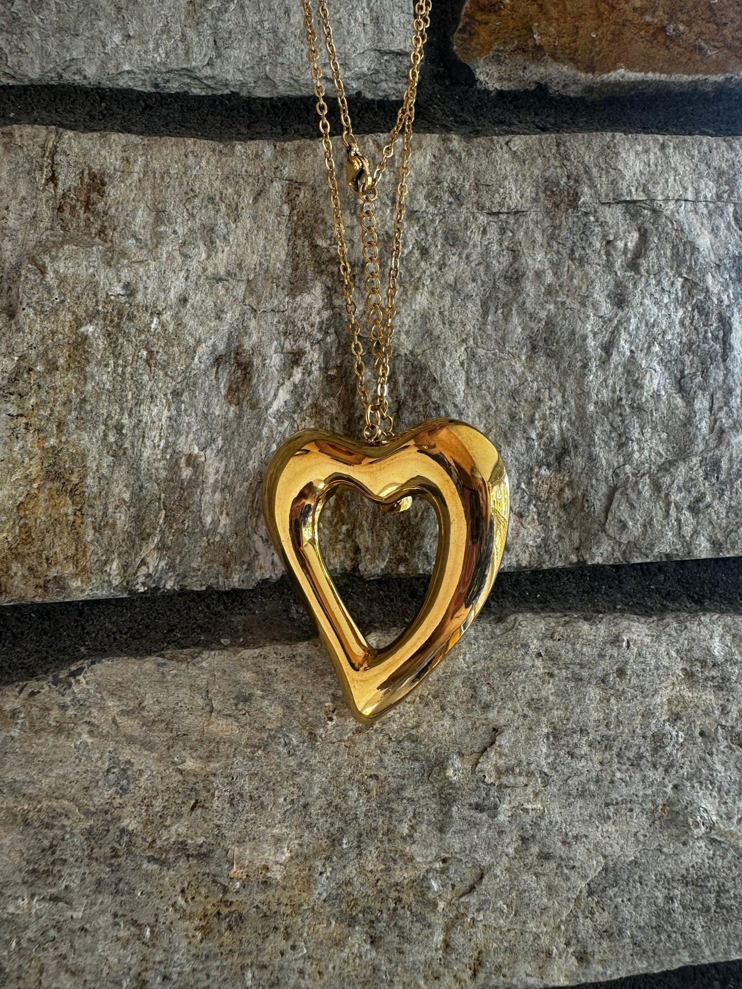 HEART NECKLACE