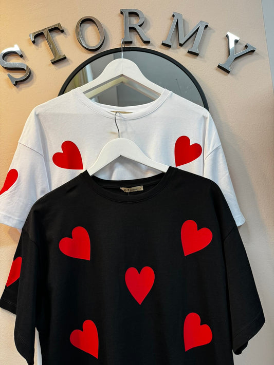 OVERSISED T-SHIRT HEARTS